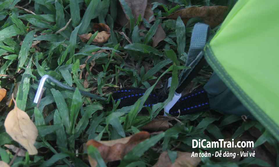 chống gió cho lều cắm trại